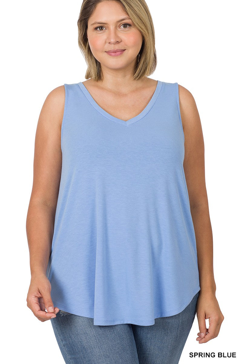 PLUS SLEEVELESS V-NECK TOP - In Store