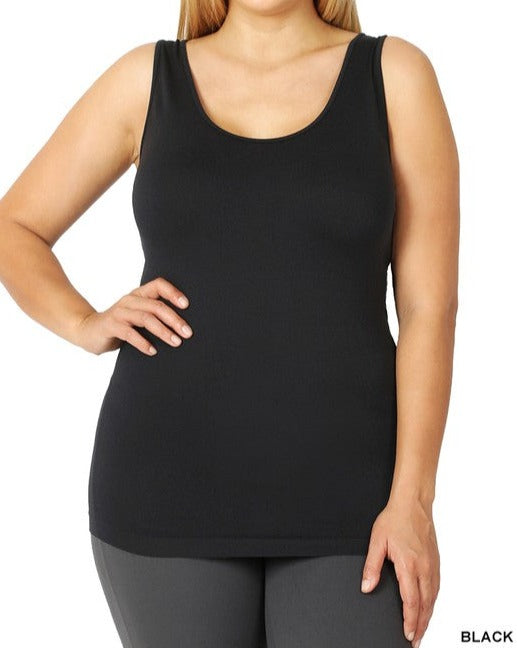 PLUS SCOOP NECK SEAMLESS TANK TOP