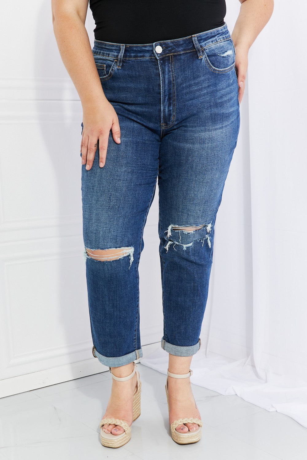 VERVET Full Size Distressed Cropped Jeans with Pockets- ONLINE ONLY 2-10 day Shipping